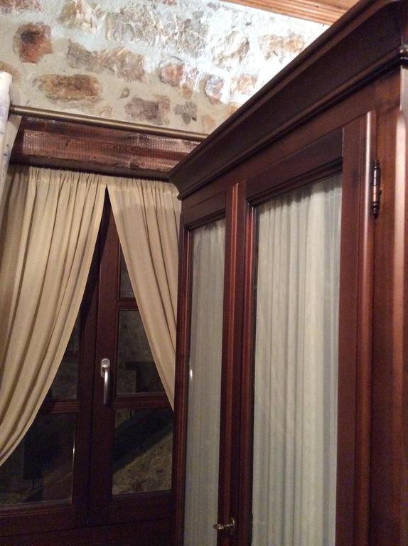 Oihalia Guesthouse Fidhakia Экстерьер фото