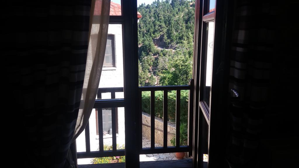 Oihalia Guesthouse Fidhakia Экстерьер фото